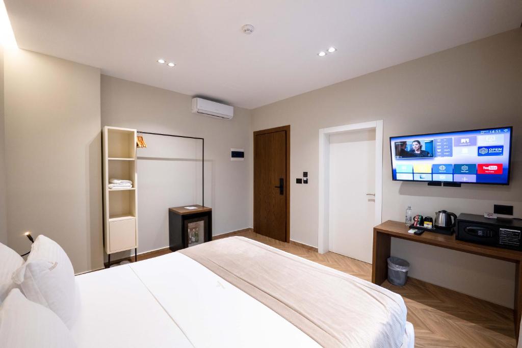 kosta apt
